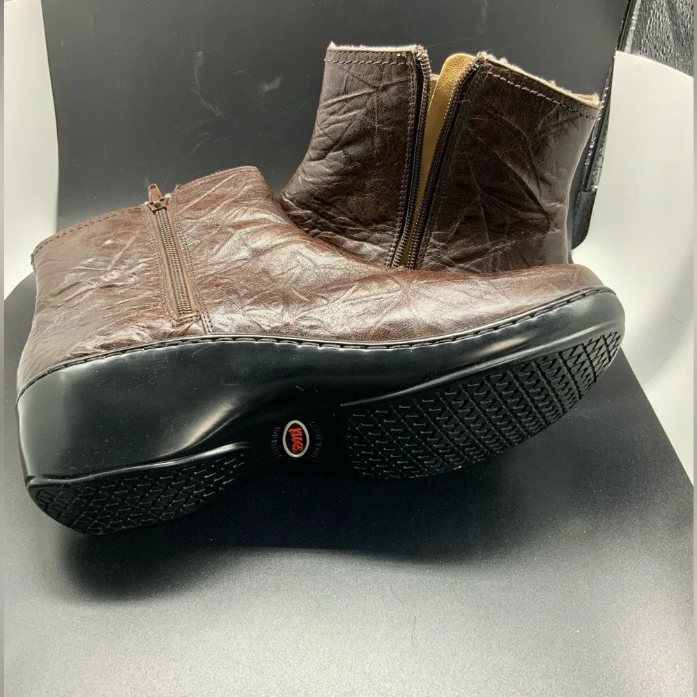 Klogs - Picture 5 of 6